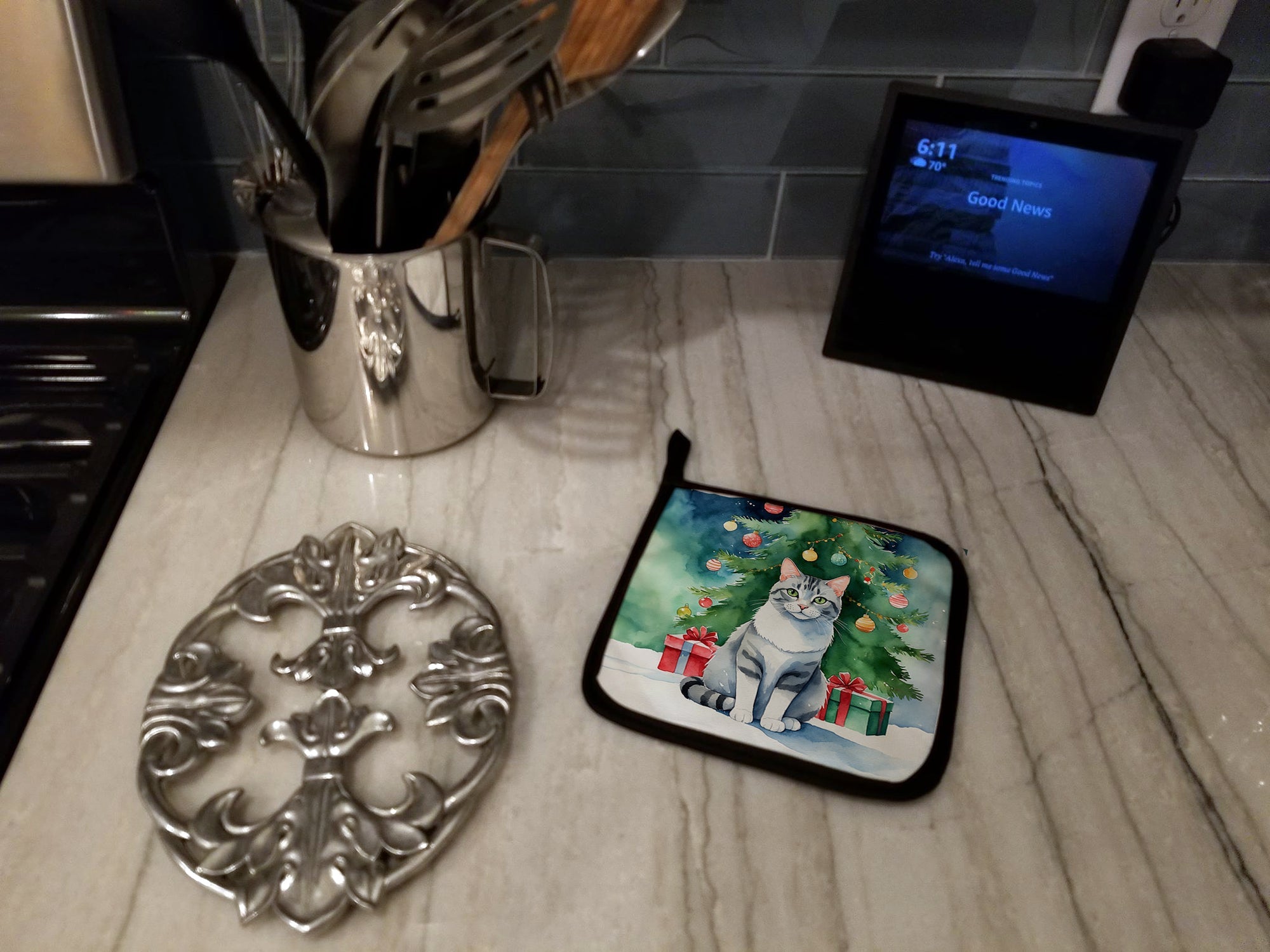 Aegean Cat By the Christmas Tree Pair of Pot Holders