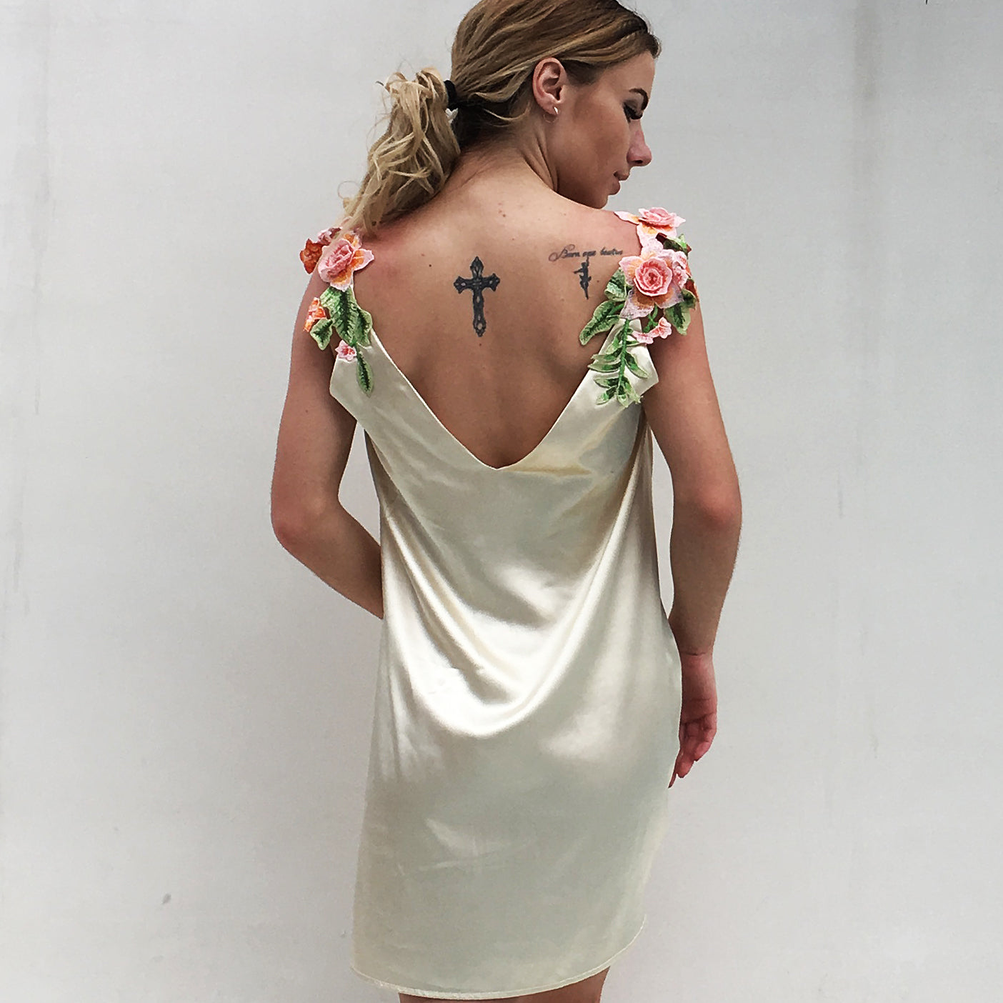 LIVA Embroidered Sleeveless Dress and Nightgown
