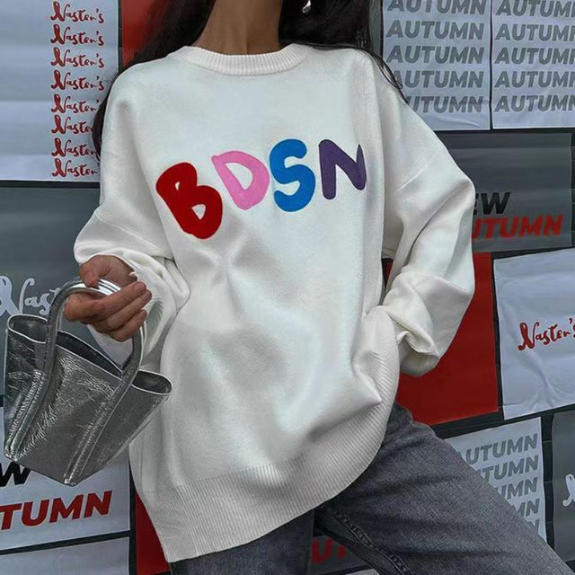 Vintage Oversized Women's Sweater - Classic O-Neck Knit