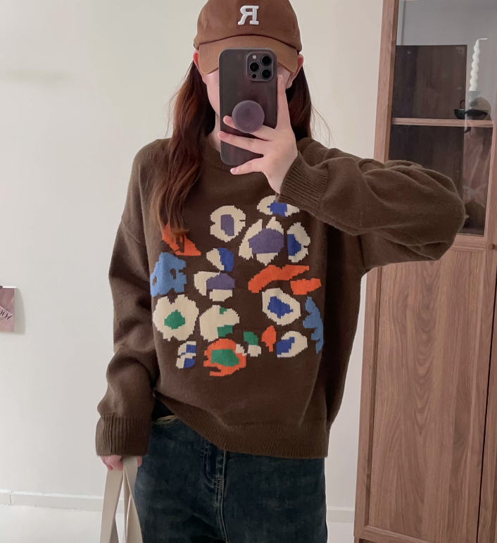 Versailles Garden Women's Slim-fit Pullover Sweater | Streetwear