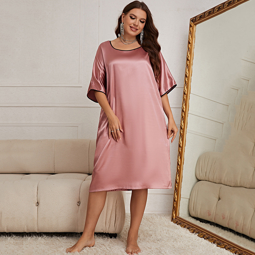 Plus Size Elegant Nightgown with V-Neck and Half Sleeves