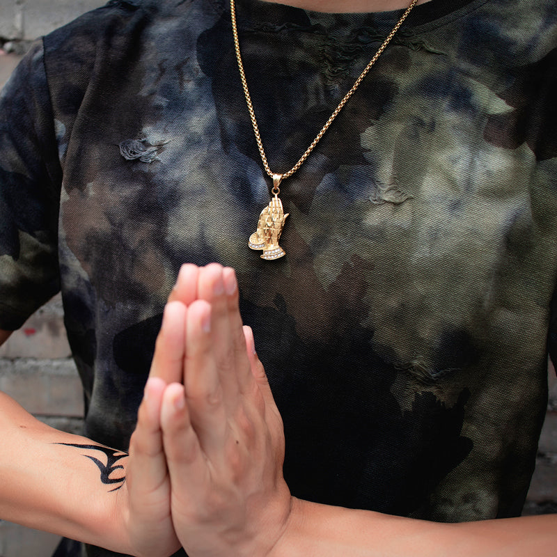 [Duplicate] [Archived] Vintage Christian Prayer Hands Pendant Necklace