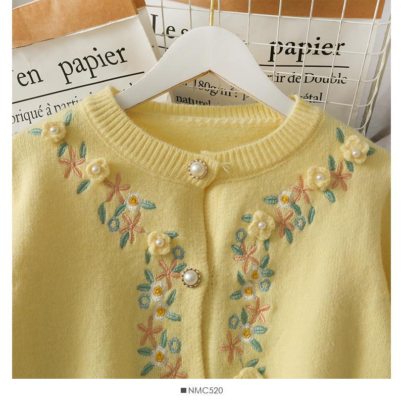 Vintage Floral Embroidered Women's Cardigan Sweater