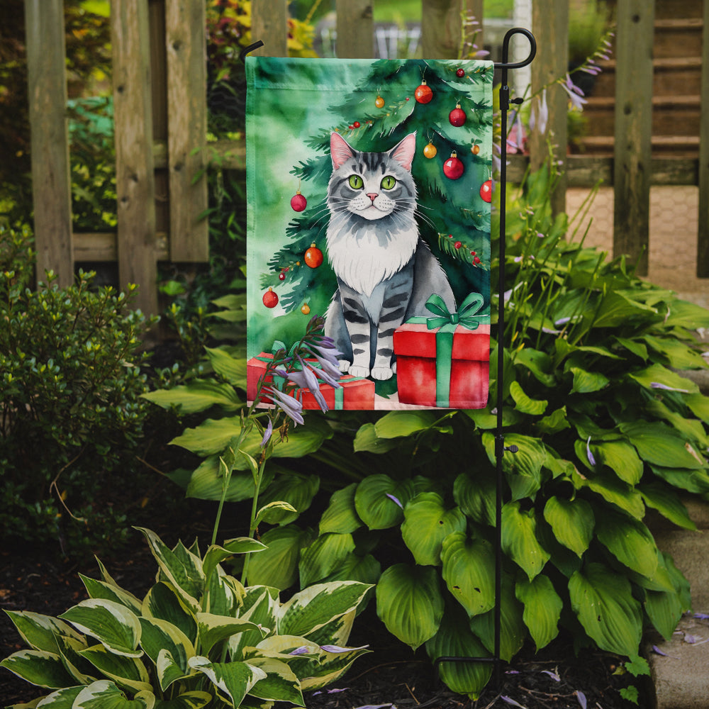 Foldex Exotic Fold Cat By the Christmas Tree Garden Flag