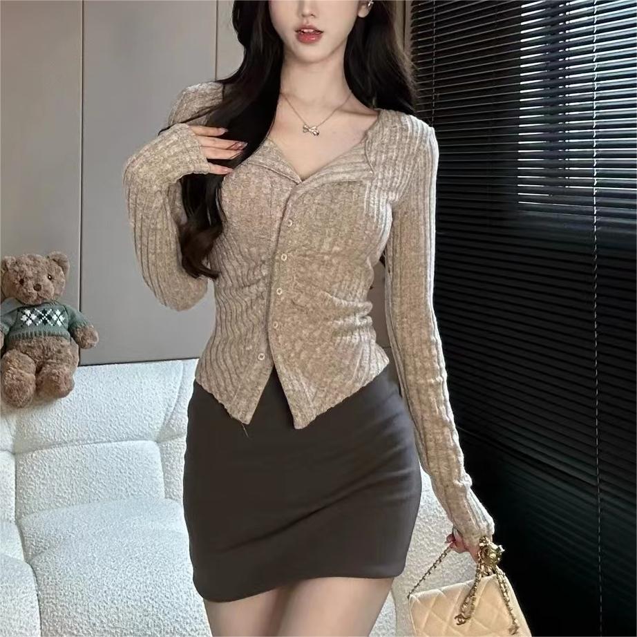 Korean Women's Knit Cardigan with Long Sleeve Design