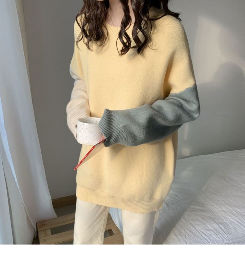 Oversized Designer Women's Christmas Sweater Jumper