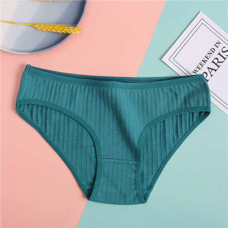 Cute Ladies' Low Waist Breathable Cotton Panties