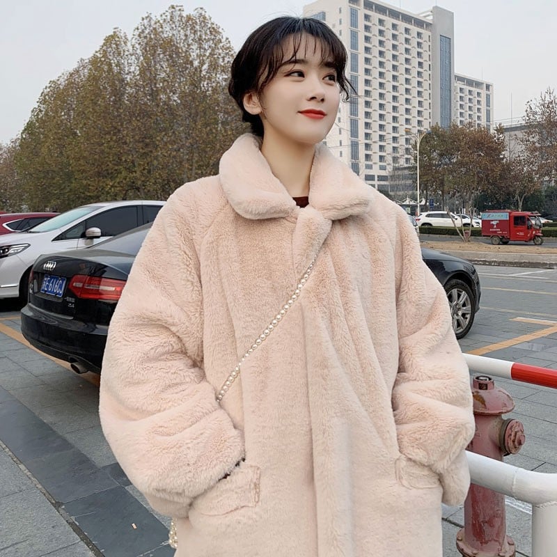 Women's Velvet Mink Long Lapel Fur Coat