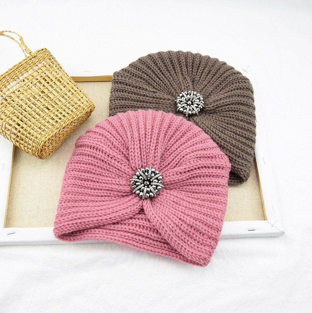 Bohemian Pullover Hat with Ball Accessories | Streetwear
