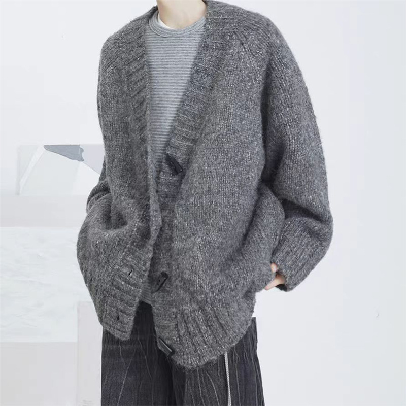 Men's Long-Sleeved Knitted Cardigan Sweater