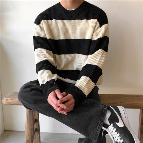 Men's Loose Striped Crewneck Sweater for Casual Wear