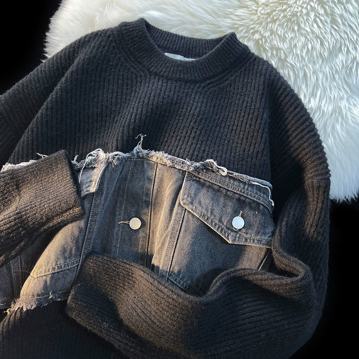 Denim Spliced Knitwear Sweater for Men in Autumn