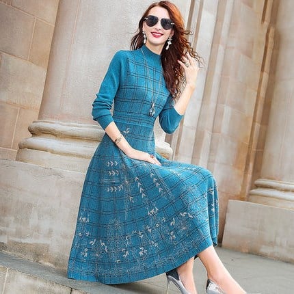 Long Sleeve Slim Jacquard Wool Dress with Swing Design