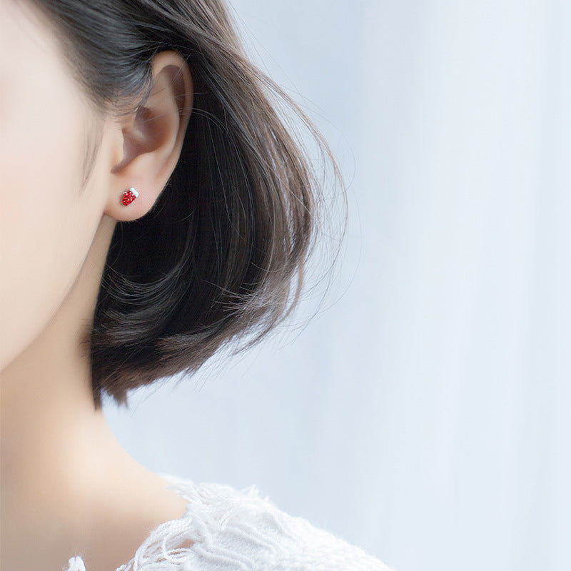 Silver Earrings with Asymmetric Christmas Design
