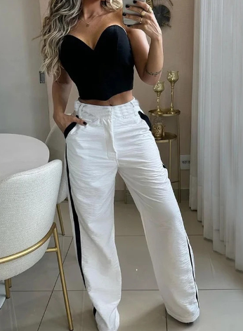 Lacerda Set: Crop Top and High-Waisted Pants (One Set)