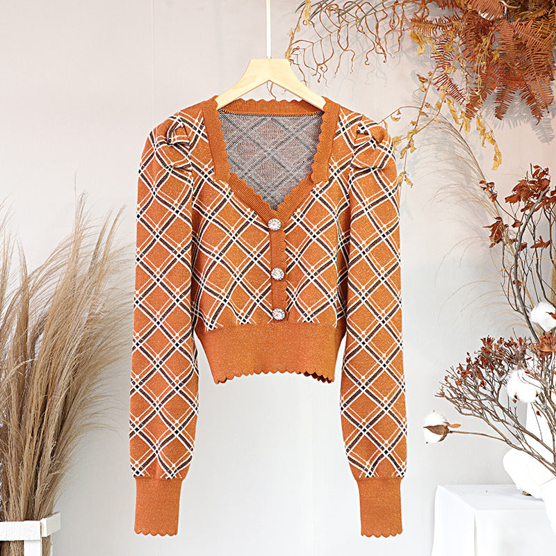 New Long Sleeve V-Neck Cropped Knit Cardigan