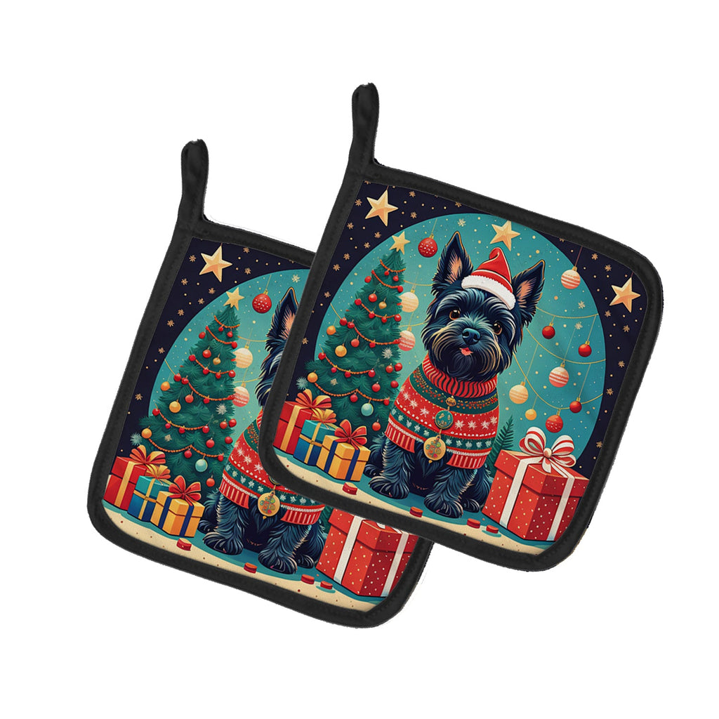 Scottish Terrier Christmas Pair of Pot Holders