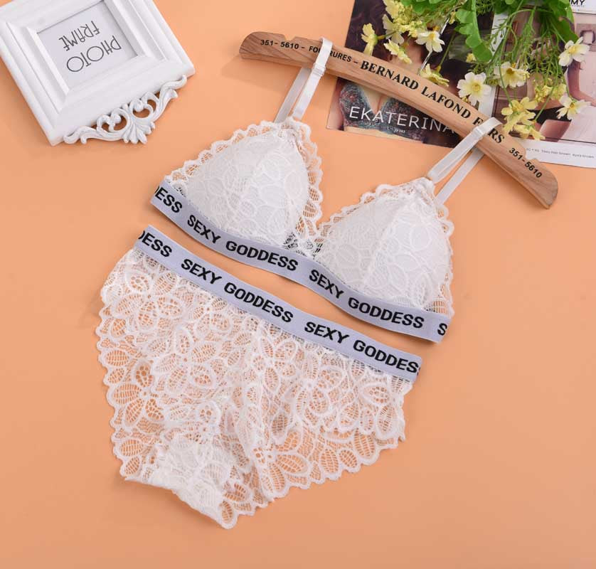 Guerreul Wireless Backless Lingerie Set with Panties