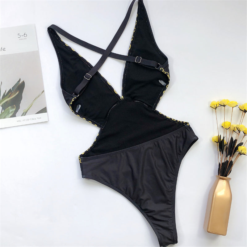Trendy Women's One-Piece Swimsuit with Chain Print