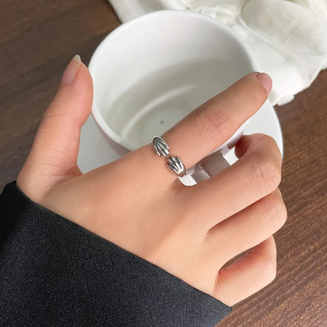 Paw Adjustable Ring