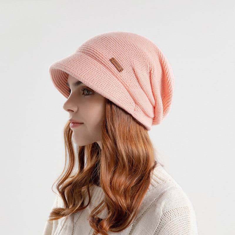 Fleece-lined Outdoor Pullover Hat for Women | Streetwear