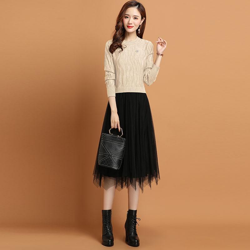 Slim Knit Lace Pullover Dress for Women - Autumn 2023 | Streetwear
