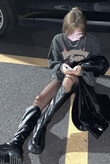 Fashionable American Retro Sweater for Women