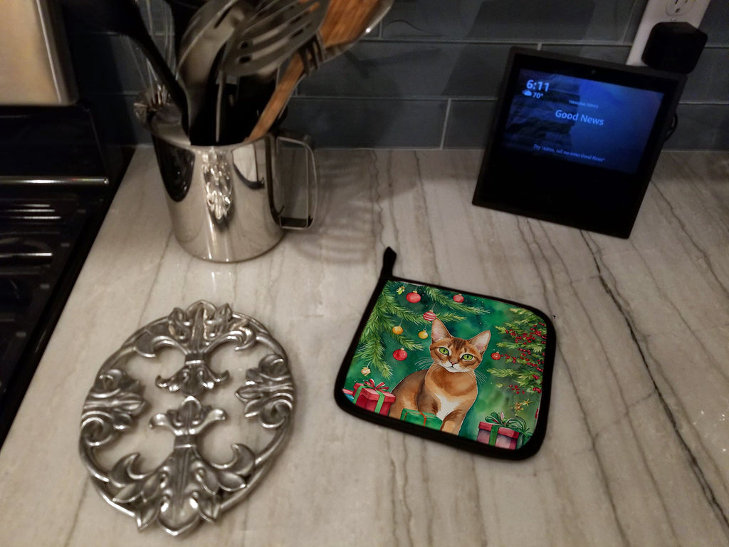 Abyssinian Cat By the Christmas Tree Pair of Pot Holders