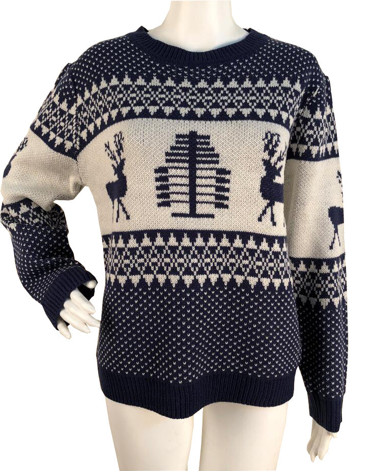 Knitted Round Neck Sweater with Reindeer Pattern