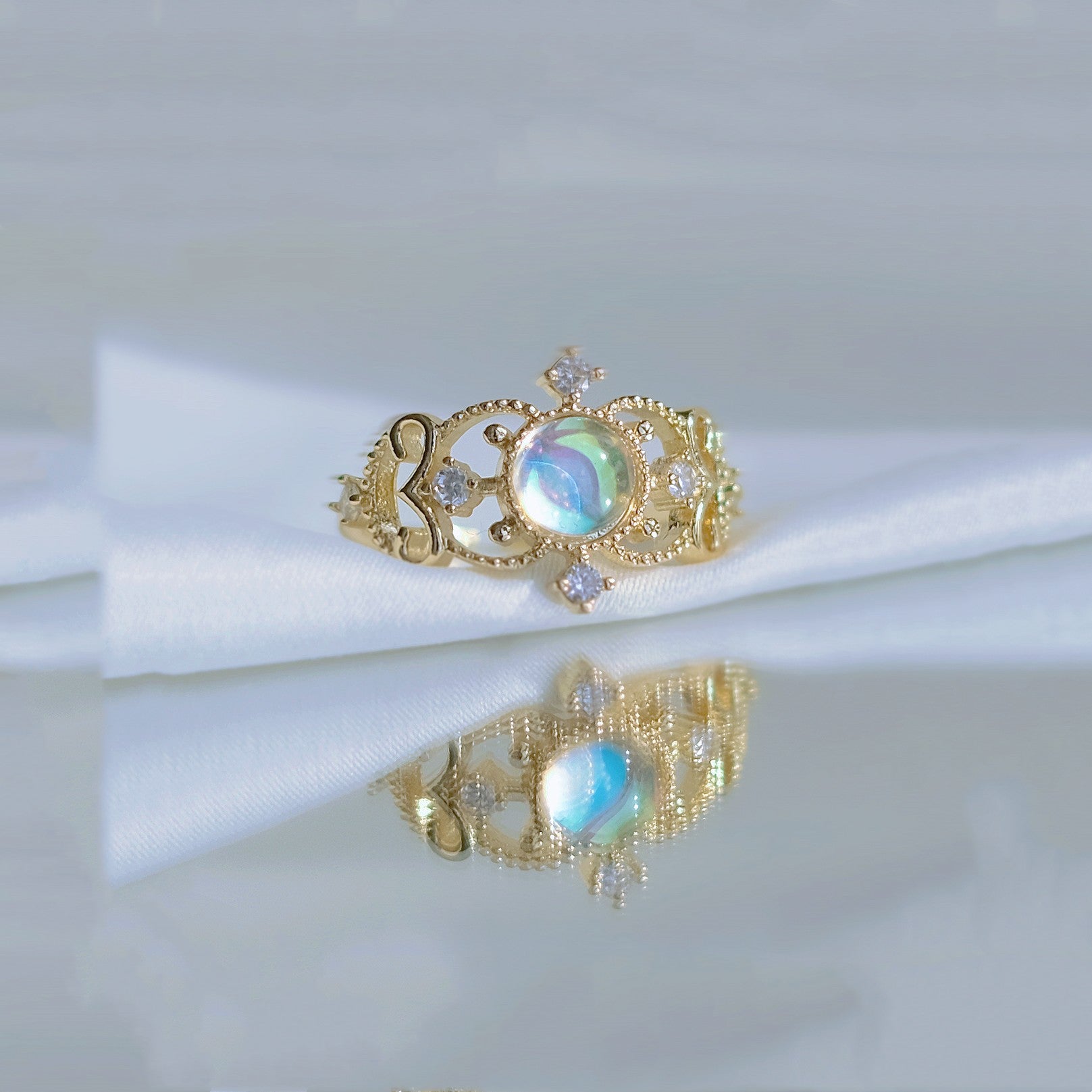 Moonstone Cat's Eye Zircon Vintage Ring