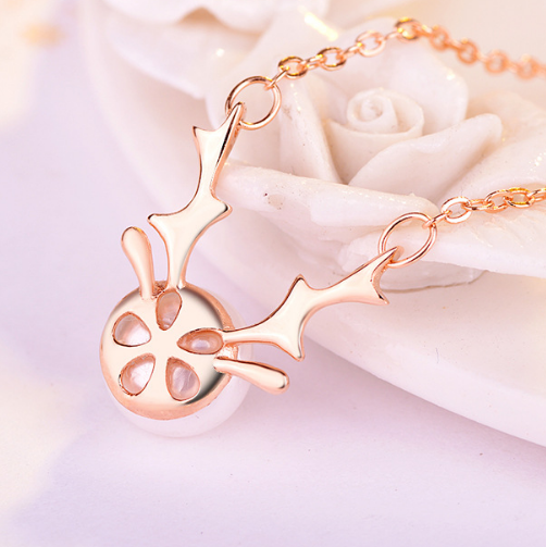 Christmas Gift Silver Necklace with Reindeer Pendant