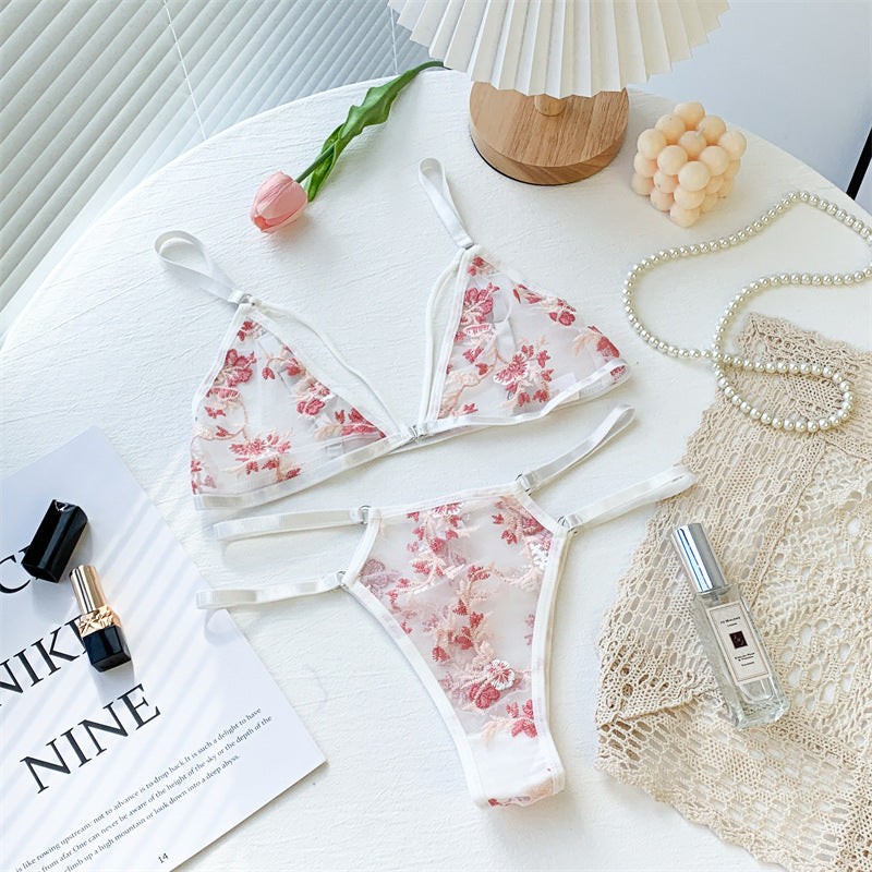 Explosive Style Sexy Three-Point Embroidery Bra Set
