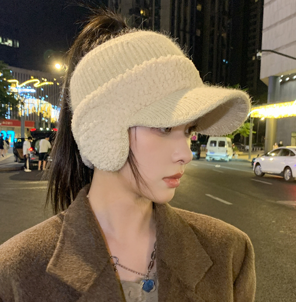 Knitted Duck Tongue Earmuffs with Velvet Wool Hat | Embroidered Cap