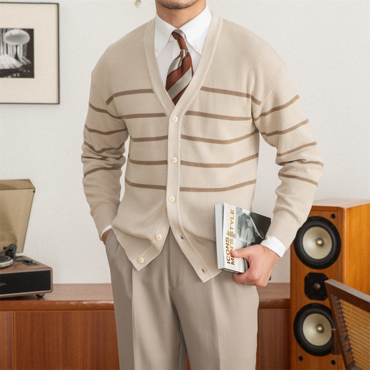 Versatile Striped V-neck Knitted Cardigan for Fashion