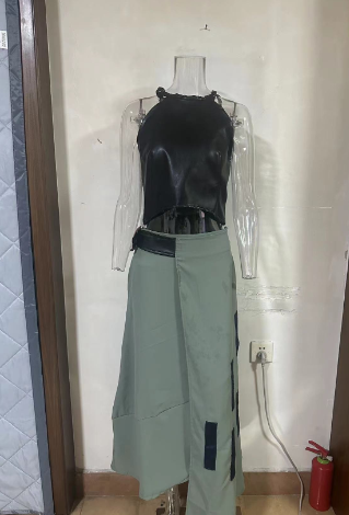 Stylish Halter Crop Top and Skirt Set (One Set)