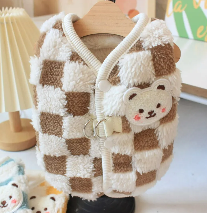 Fleece-Lined Warm Dog Outfit with Leash