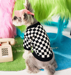 Checkerboard Pattern Round Neck Pet Sweater