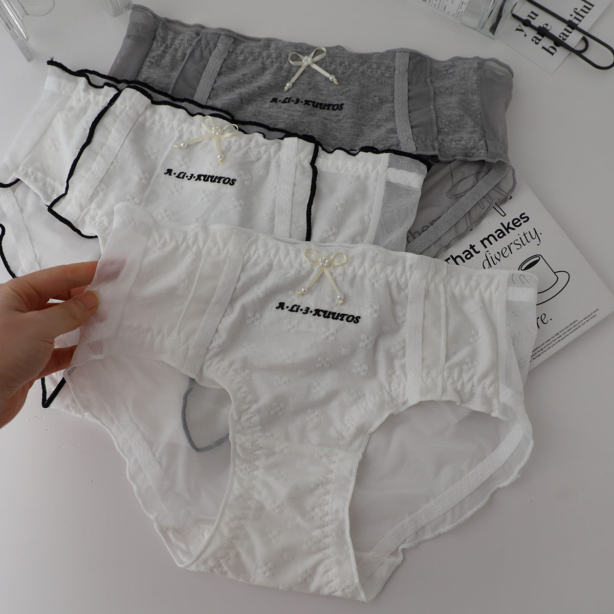Stylish High-Grade Soft Cotton Lace Mid-Rise Panties