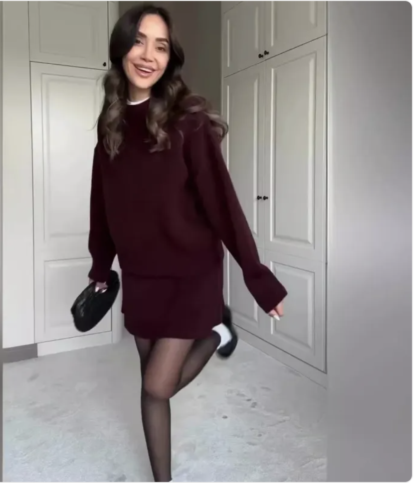 Casual College-Style Knit Skirt Set for Women