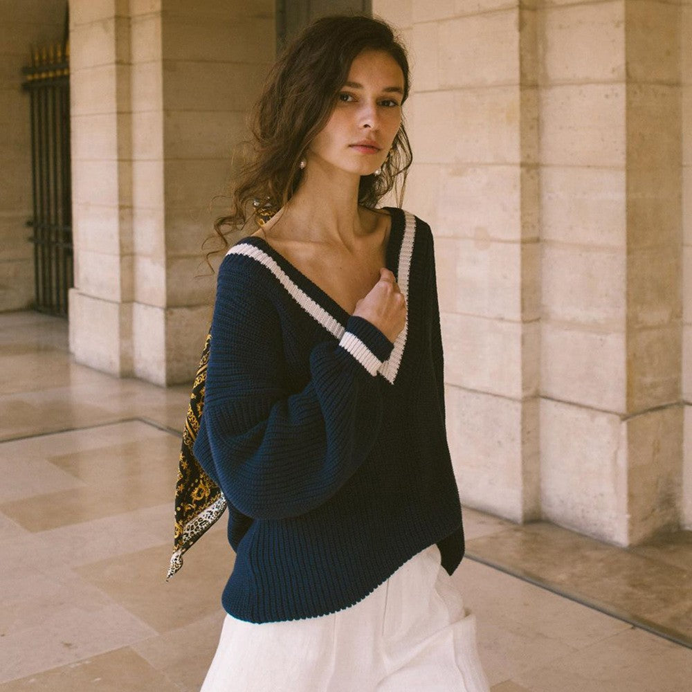 Casual Contrast Color Stitching Women's Sweater