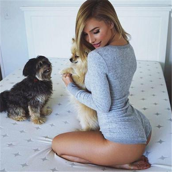 V-Neck Cotton Long Sleeve Bodysuit