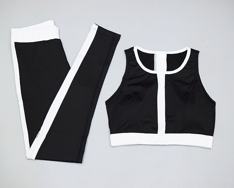 Black and White Sport Bra Set for Yoga and Running
