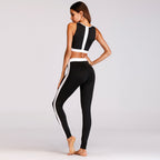 Black and White Sport Bra Set for Yoga and Running