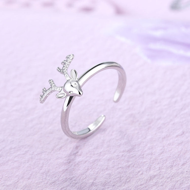 Creative Trendy Reindeer Ring for Christmas Decor