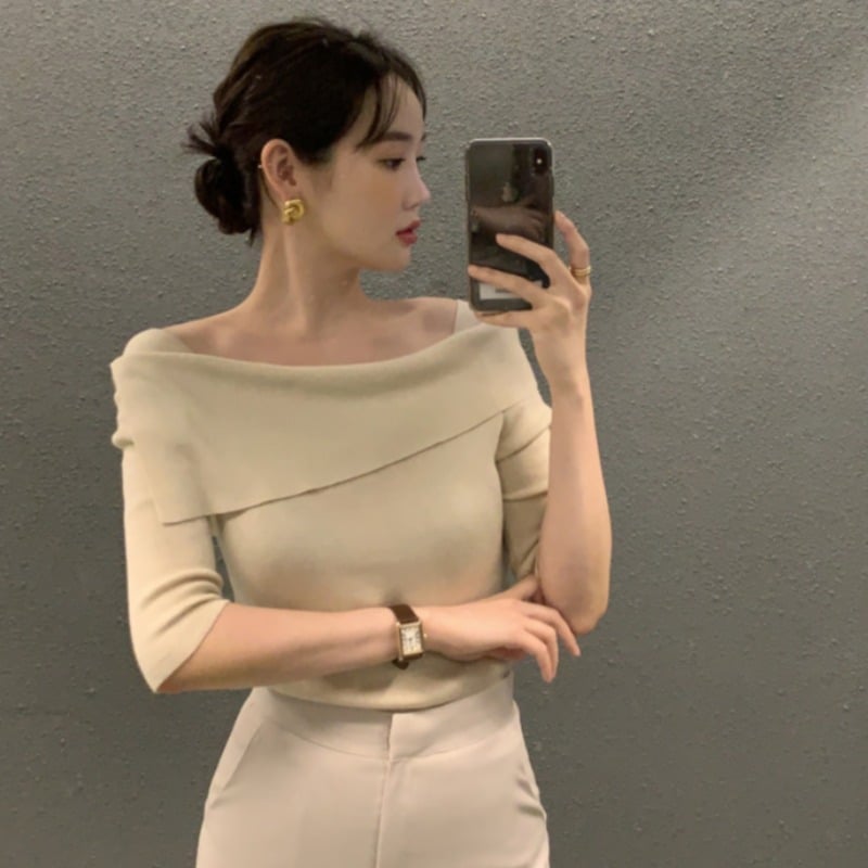 Slim Fit One-Line Neck Knit Sweater for Women