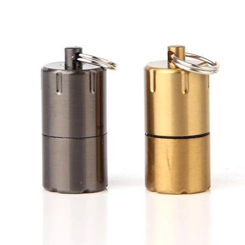 Outdoor Keychain Lighter with Kerosene Fuel | Accessory