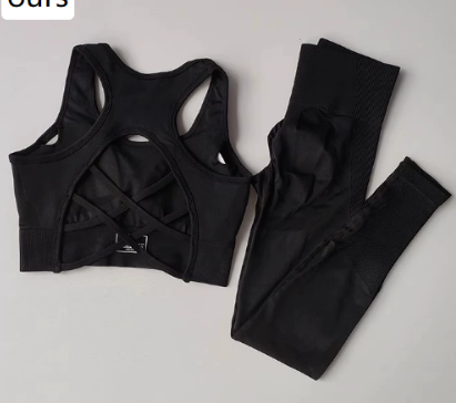 Seamless High-Waist Yoga Pants & Sports Bra Set