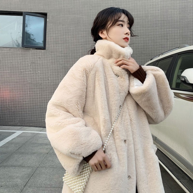 Women's Velvet Mink Long Lapel Fur Coat