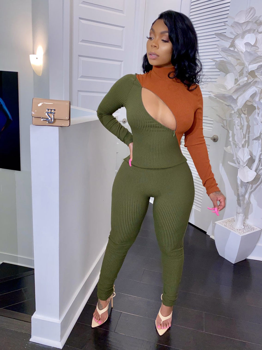 ZH5156 Sexy Women's Two-Piece Zipper Bodysuit Set