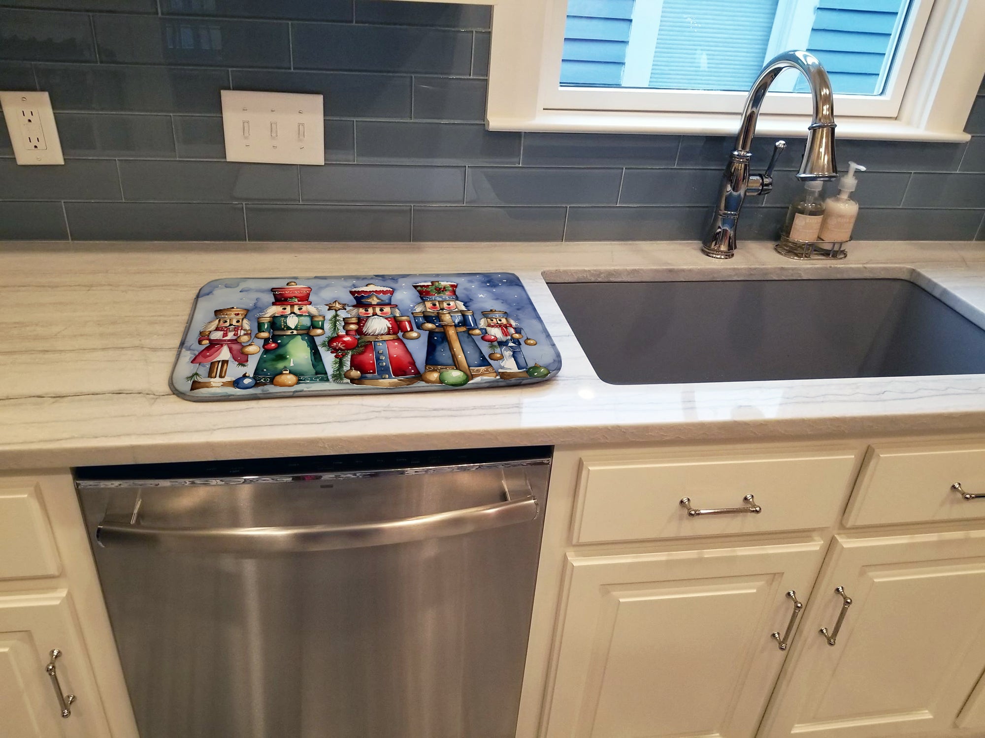 Christmas Nutcrackers Dish Drying Mat